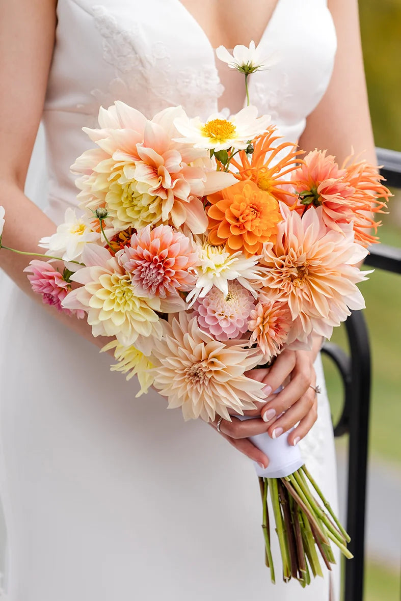 Bridal bouquet, peach palette